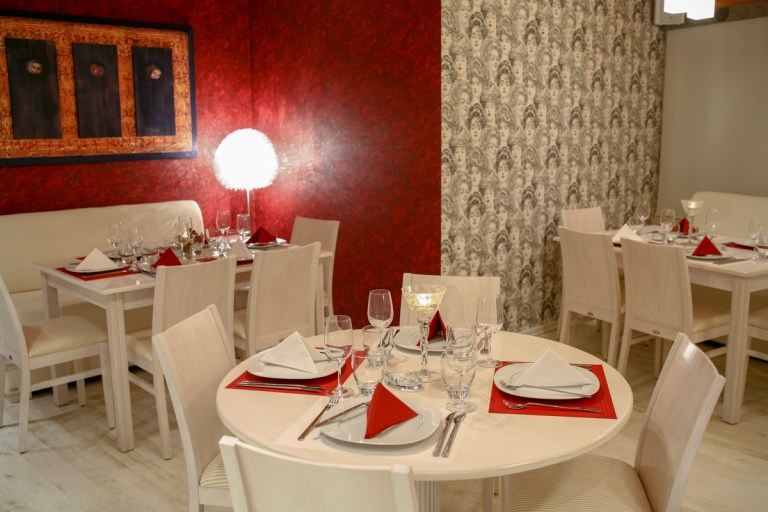 Restaurant Photography by Patroklos Stellakis