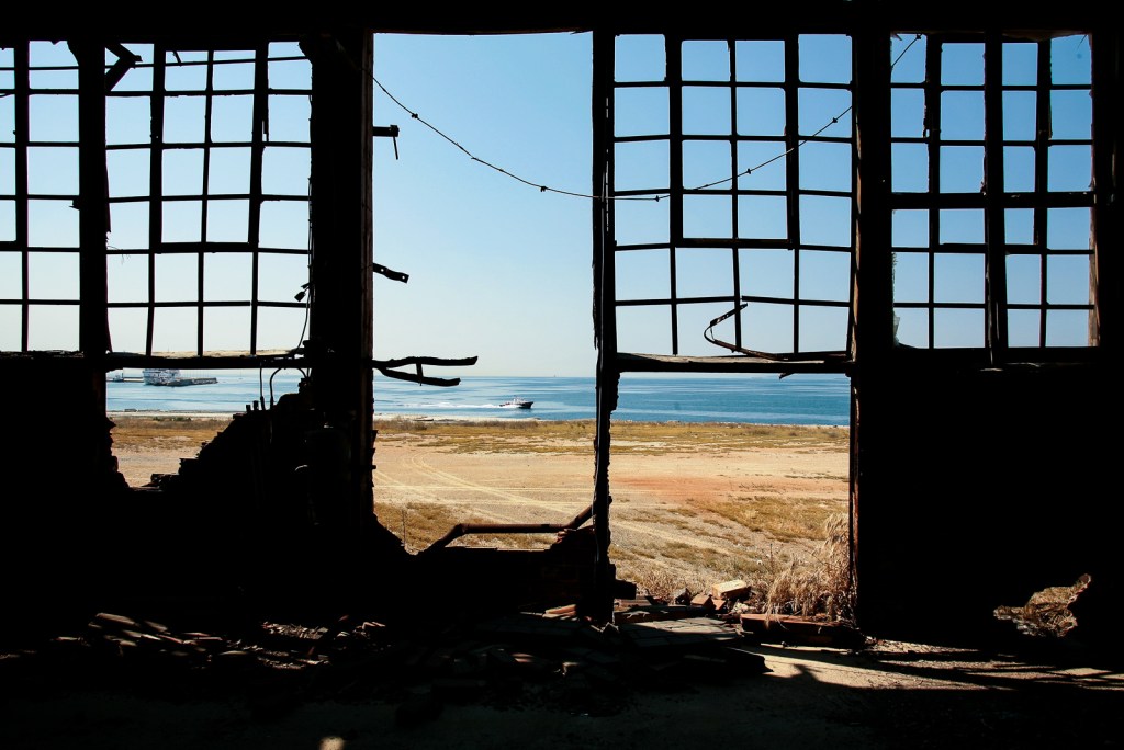 Drapetsona Fertilizer Factory in Greece 2006 by Patroklos Stellakis Photography